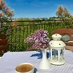 Gosciniec I Restauracja Salton *