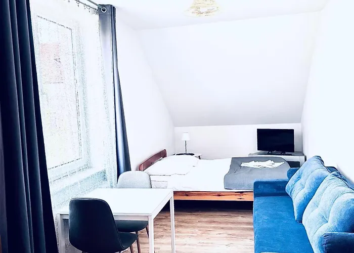 Gosciniec I Restauracja Salton בית אירוח בוצ'ניה